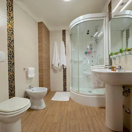 Rella Apartment * Bolonia