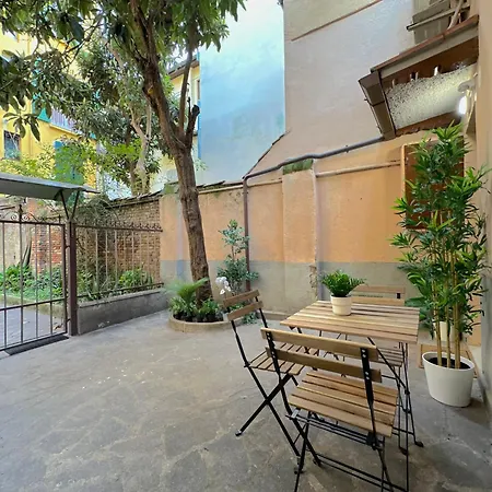 Rella Apartment Apartamento