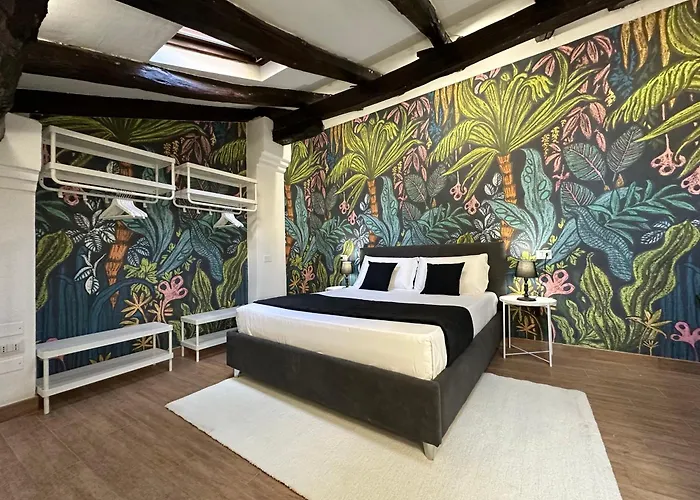 Rella Apartment بولونيا