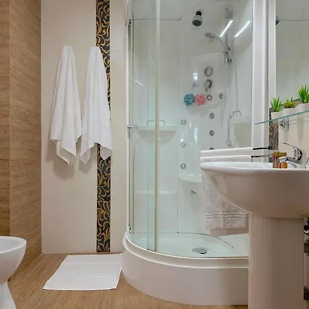 Rella Apartment شقة